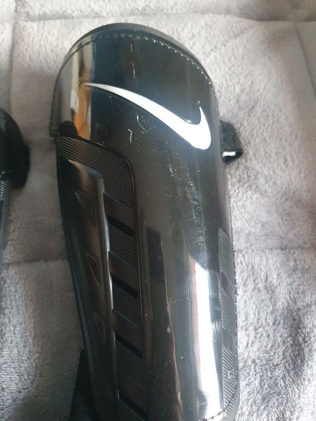 Espinilleras Nike XL adulto 