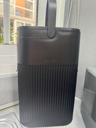 Cafetera Krups y complementos.