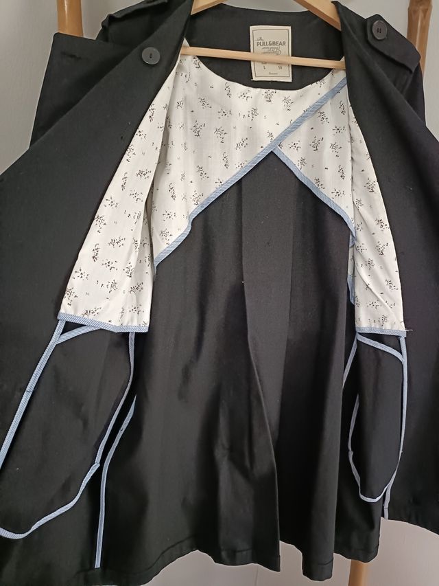 Gavardina Stradivarius t.L pero es como una M