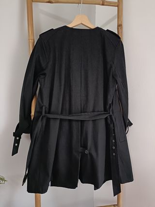 Gavardina Stradivarius t.L pero es como una M