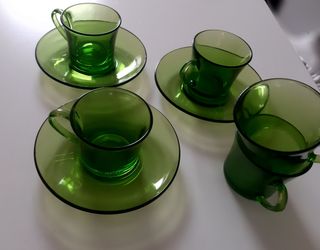 Platos y tazas Duralex. Vintage