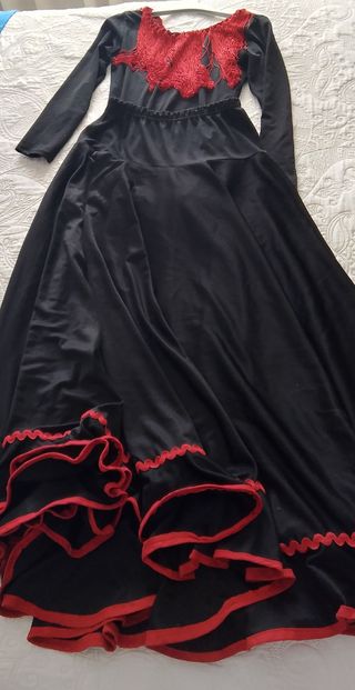 Falda y maillot flamenco