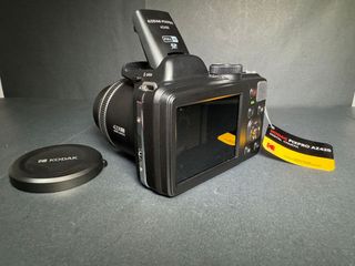 Cámara Kodak pixpro astro zoom AZ425