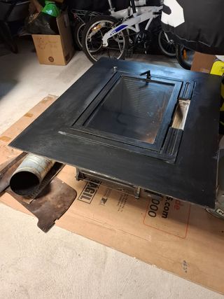 Chimenea cassette de leña de hierro forjado