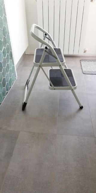 Escalera taburete plegable