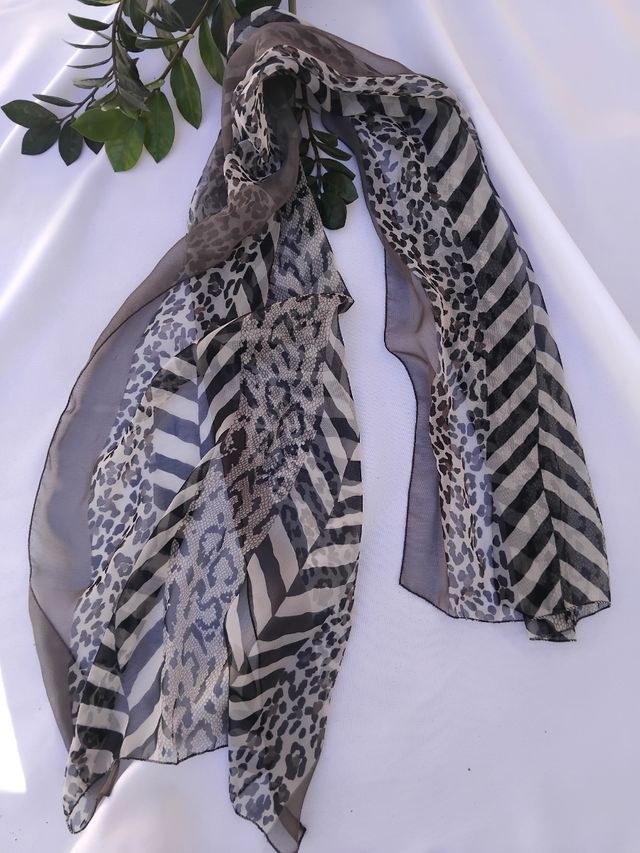 Écharpe com esta animal print