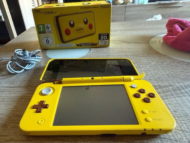 New nintendo 2ds xl edicion pikachu leer