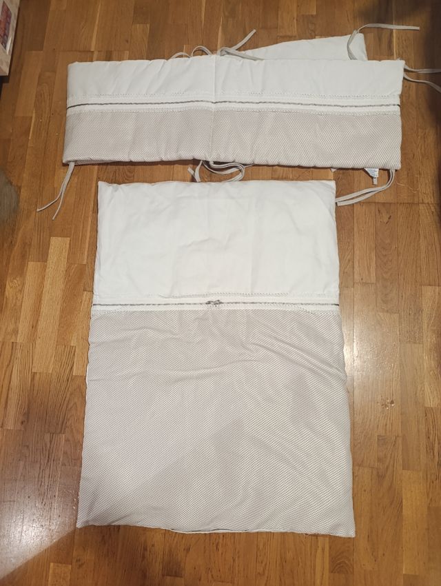 Colcha y chichonera minicuna