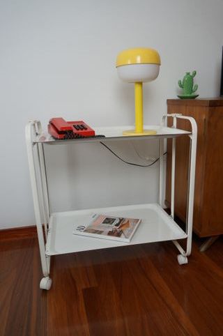 Camarera vintage carrito retro mesa auxiliar
