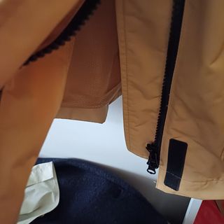 Chaqueta ,gabardina LEVIS. Unisex