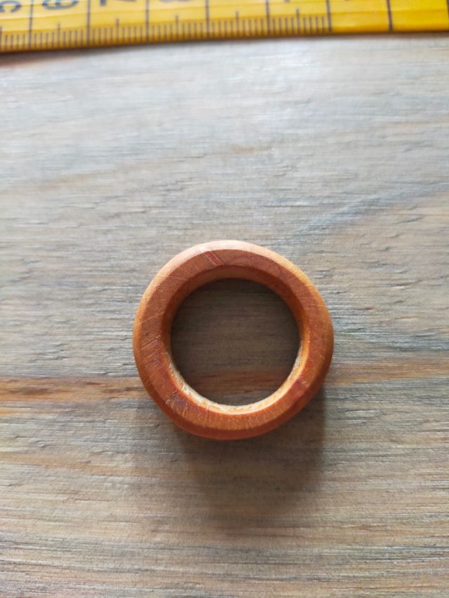 Anillo de madera