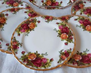 Magnifico juego para tarta Royal Albert Old Countr