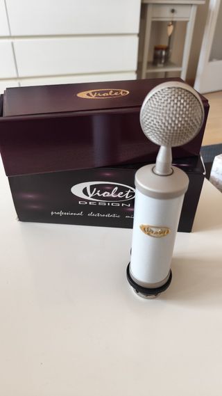 Violet Design The Dolly-Blanco microfono