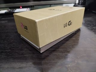 Caja LG g3 con Accesorios