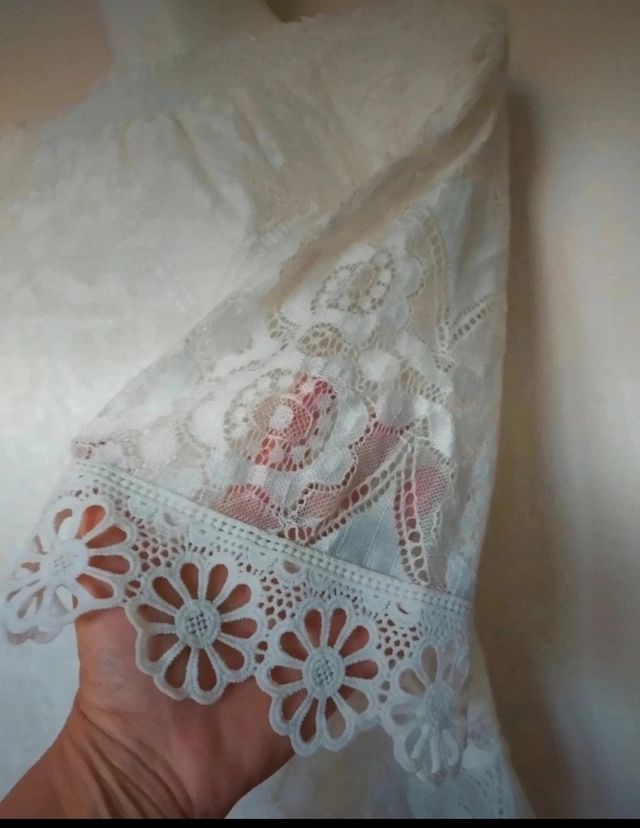 Blusa in merletto foderata S