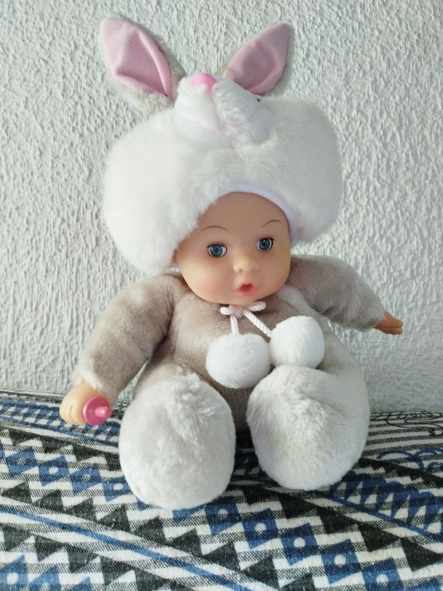 Muñeco conejo
