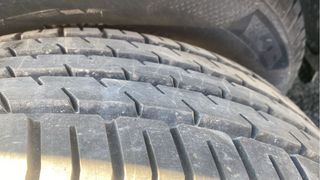 Rueda michelin 215 60 16 99h