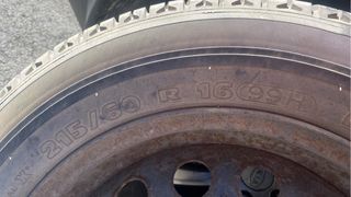 Rueda michelin 215 60 16 99h