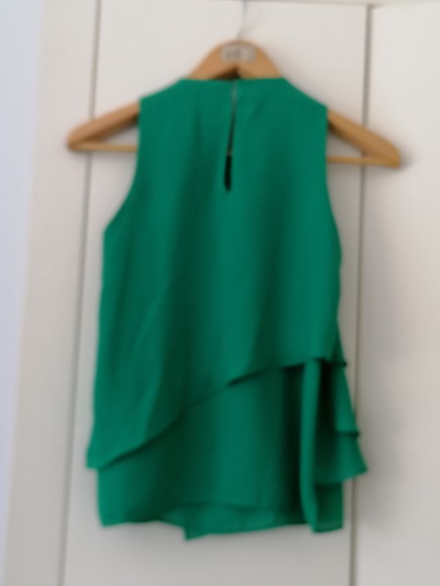 Camisa verde de Sfera