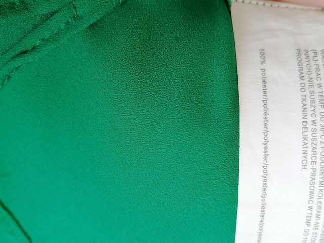 Camisa verde de Sfera