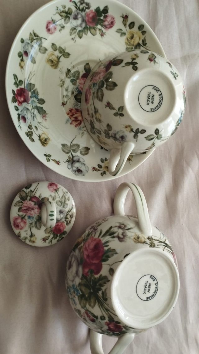 Tazza e zuccheriera da collezione ing