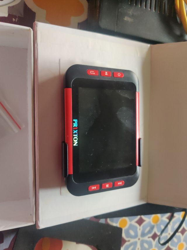 Reproductor MP5 con TV MP100 PRIXTON