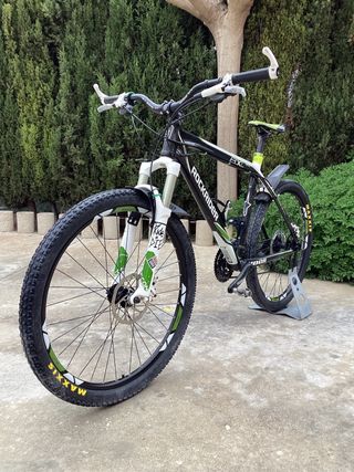 Bicicleta de Montaña de carbono