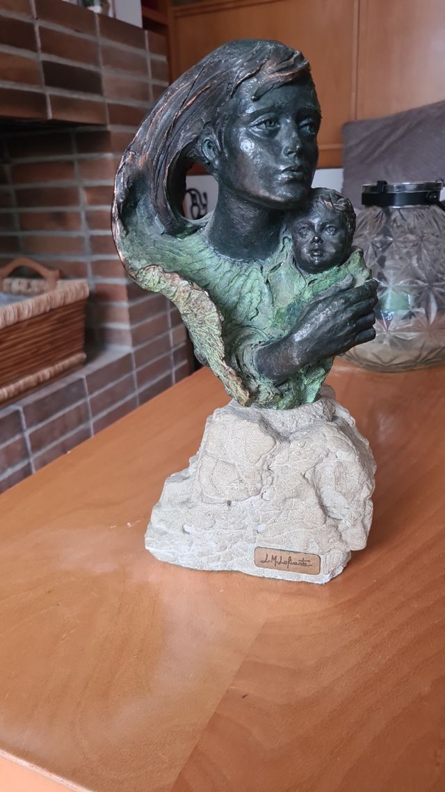 Lm.Lafuente Escultura em Bronze