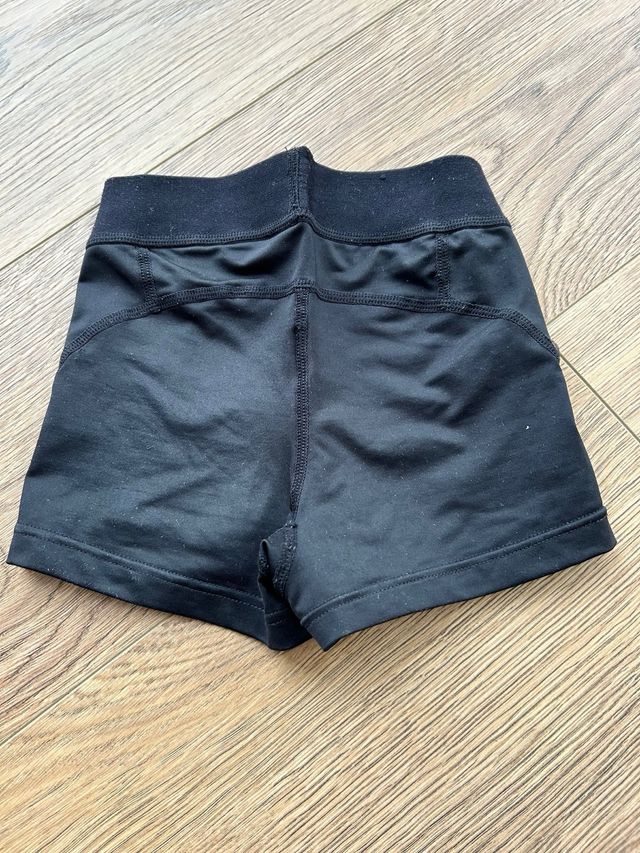 Short Axel Artístic talla 4/6