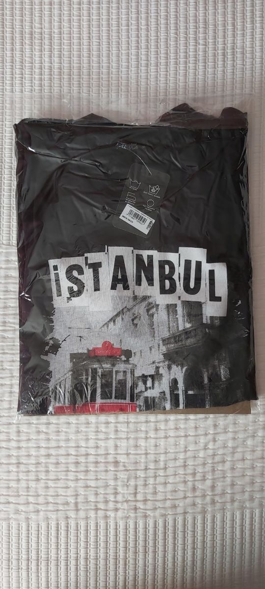 Camiseta Estambul Negra XL con etiqueta