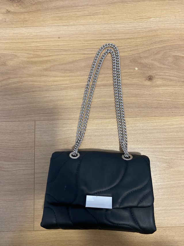 Bolso negro