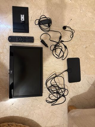 Televisión 12V/230V para barcos autocaravanas