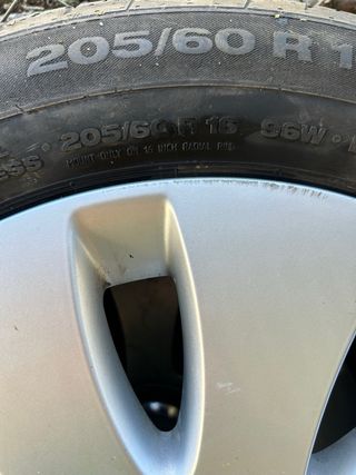 4 llantas R17 Audi