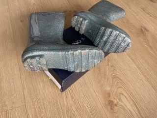 Botas para agua niña. Talla 3 UK. 36 EU