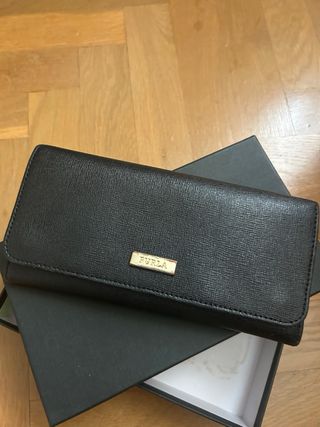Billetera Furla
