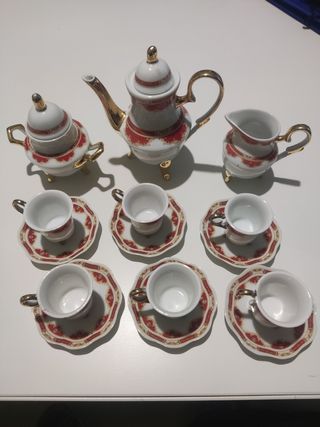 Servizio da caffè in porcellana giocattolo vintage