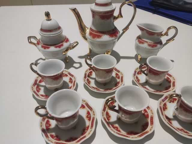 Servizio da caffè in porcellana giocattolo vintage