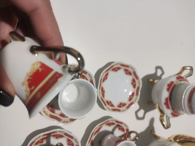 Servizio da caffè in porcellana giocattolo vintage