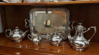 Juego de café bañado en plata 