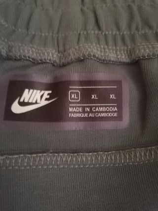Pantalon Nike tech 