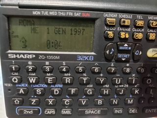 Sharp Electronic Organizer 32K