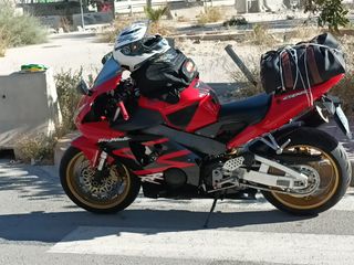 HONDA CBR 954 Re re