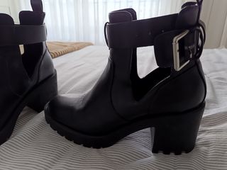 Botín mujer Lefties