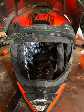 Casco de moto de niño