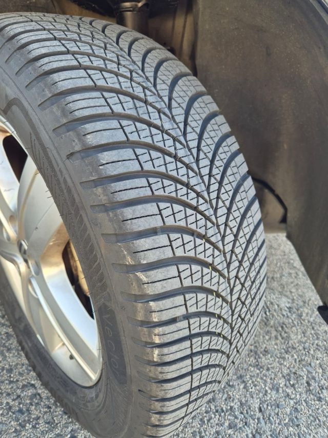 VW California 4 Motion 2012, pack full de opciones