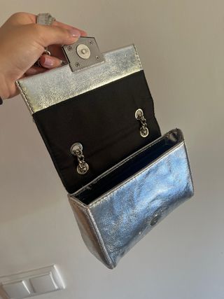 Bolso plateado