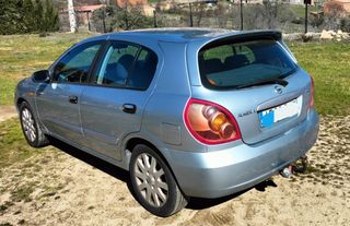 Nissan Almera 2004