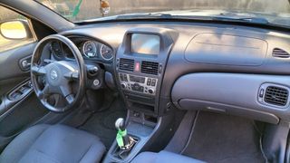 Nissan Almera 2004