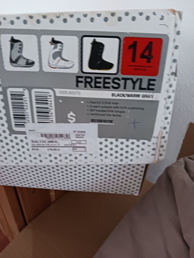 Botas y guantes para nieve