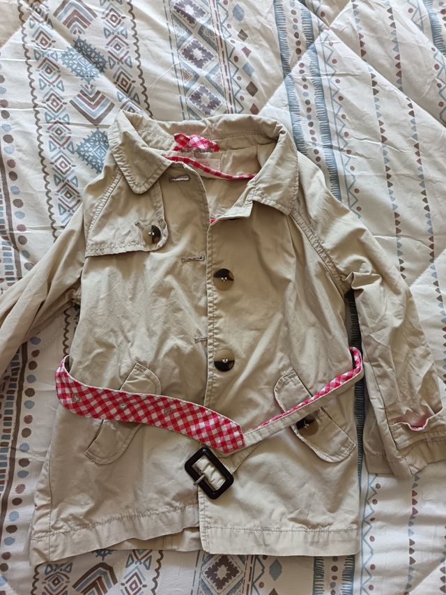 Gabardina niña talla 3-4 hm
